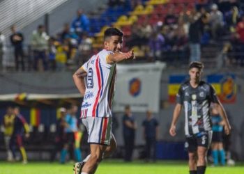 Colegiales se hizo fuerte en casa, le ganó a Fénix y sueña con el Clausura