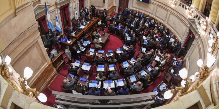 Compleja semana para Milei en el Senado: DNU de la SIDE, financiamiento universitario y boleta única de papel