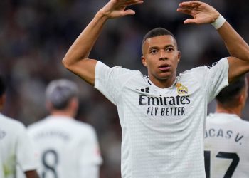 Con un final de suspenso, el Real Madrid ganó antes del clásico