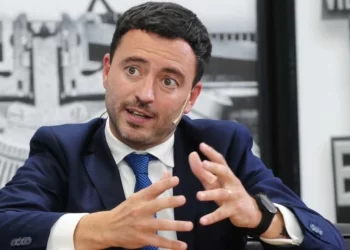 La UCR suspende 4 diputados que modificaron su voto a favor del veto por ley de jubilaciones y De Loredo busca evitar dejen el bloque