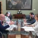 El delegado del Gobierno de Sánchez choca ahora con la presidenta de los municipios madrileños por la inseguridad