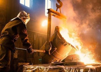 Dónde pega más la baja del impuesto PAIS y la condición de la industria para salir del cepo