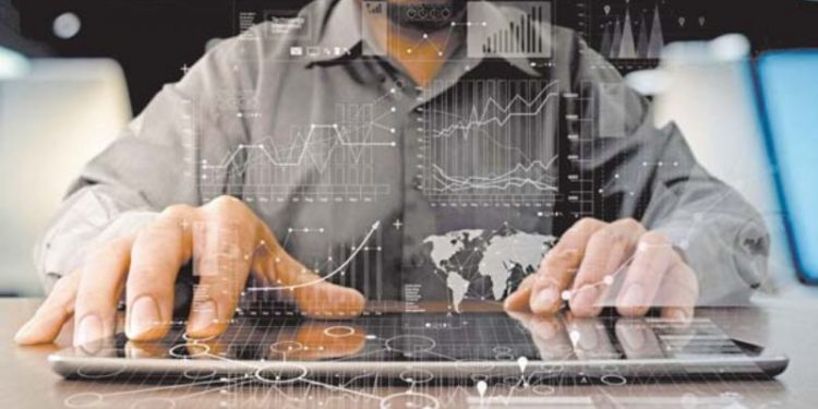 EE.UU. ofrece sueldos de hasta 3.000 dólares para empleados latinos