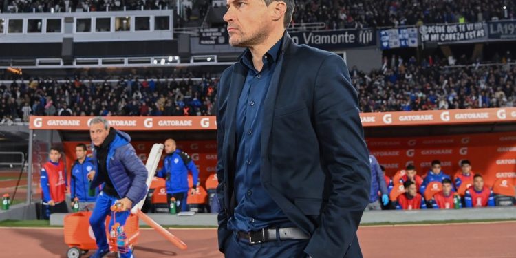 El Cacique Medina tiene una prueba de fuego ante Boca