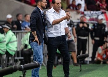 El Corinthians de Ramón Díaz se metió en semis de la Copa Brasil