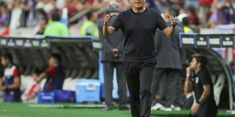 El Corinthians de Ramón perdió con San Pablo y no sale de la zona de descenso en el Brasileirao