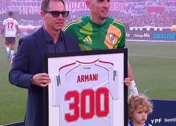 El emotivo reconocimiento de River a Franco Armani por los 300 partidos en el club