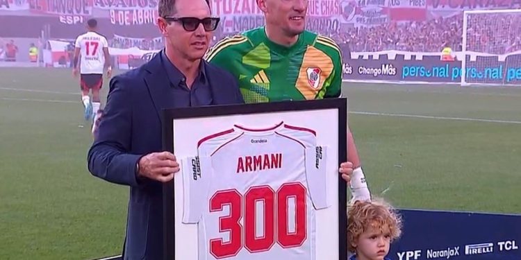 El emotivo reconocimiento de River a Franco Armani por los 300 partidos en el club
