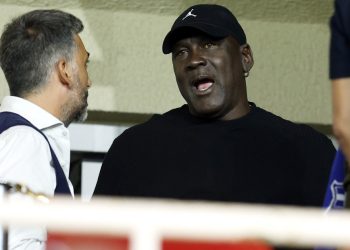 El motivo por el que Michael Jordan fue visto con los ojos amarillos en un partido de Champions