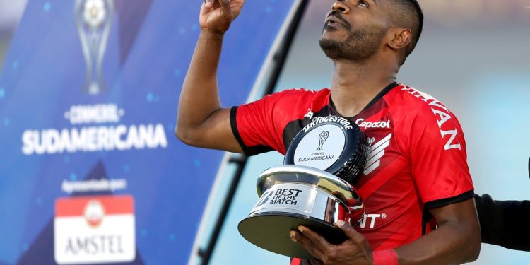 El rival de Racing separó a un jugador emblema