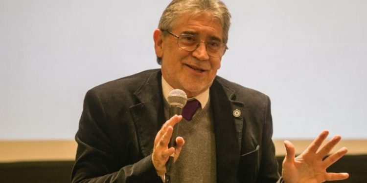 Enrique Szewach explicó el lado B de por qué la Argentina está cara en dólares: “No se va a arreglar…”