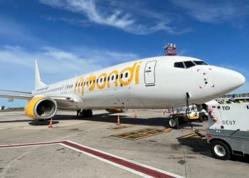 Flybondi traslada sus operaciones a Ezeiza por el paro aeronáutico de mañana