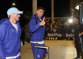 Furor por la Scaloneta: los colombianos aplaudieron al Dibu Martínez y a toda la Selección