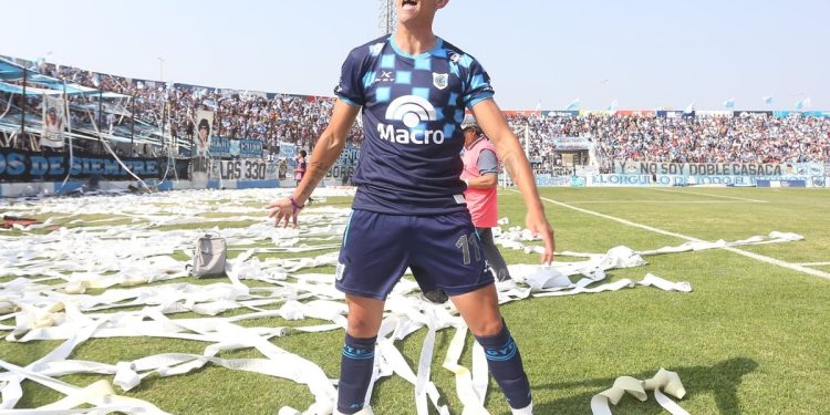 Gimnasia de Jujuy festejó en el clásico y Almirante perdió dos puntos en el final