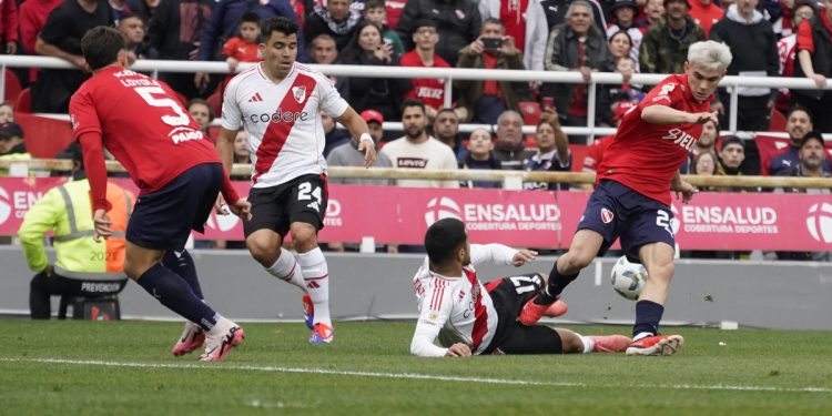 Independiente y un problema a resolver: es el equipo que más tarjetas recibió en la Liga