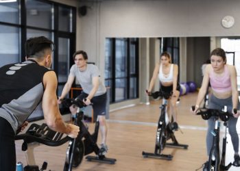 La cantidad de veces por semana que hay que entrenar para aprovechar los beneficios de usar la bicicleta fija