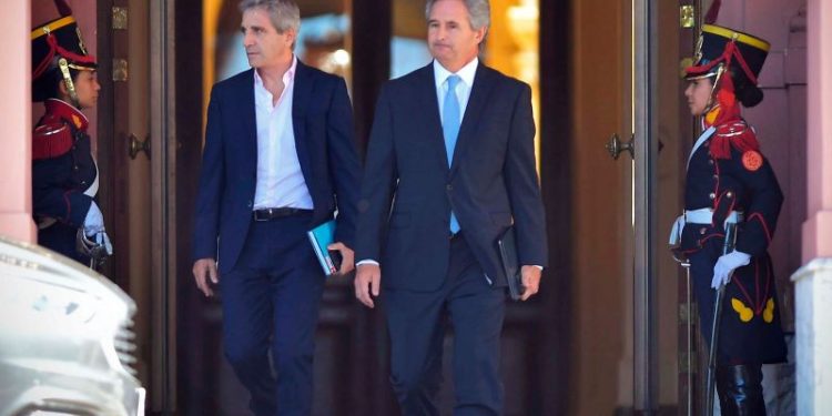 Licitación: el Tesoro convalidó suba de tasas, cuál fue la estrategia de Economía