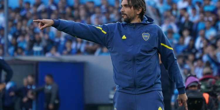 Martínez, tras la derrota de Boca con Racing: “Da bronca perder por una pelota parada”