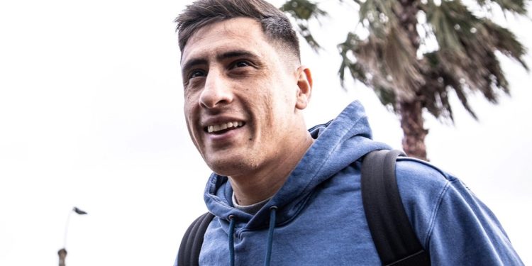 Merentiel, otra vez reservado por Bielsa para Uruguay: ¿se pierde algún partido de Boca?