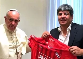 La investigación en la UATRE alertó al sindicalismo, cuyos jefes de la CGT serán recibidos en 15 días por el Papa Francisco. Esto se suma al escándalo de Alberto y la pelea de Wado De Pedro con Massa. 
