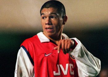 Nació en Misiones, vistió la camiseta del Arsenal y murió a los 46 años en un partido de futsal