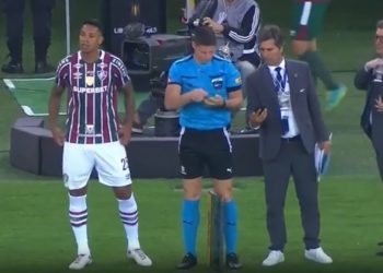 Nicolás Ramírez: de cuarto árbitro en la Libertadores a dirigir en el Súper