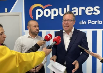 El PP de Ayuso exige la dimisión del alcalde de Parla por su quiebra económica, la inseguridad ciudadana y la ruptura de la coalición