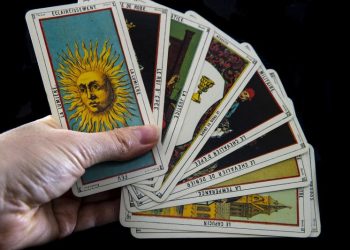Predicciones: las cartas del tarot que marcan cómo serán los últimos días de septiembre 2024