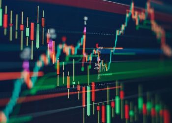 Rebote frágil: pese a los números en verde de julio, alertan por una nueva caída
