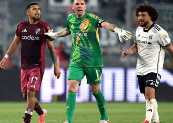 Roja caliente: el picante posteo de la esposa de Paulo Díaz y las bombas del presidente de Colo Colo