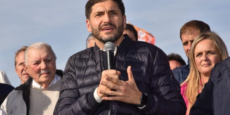 Santa Fe: aprobaron la reforma jubilatoria pero una amenaza de toma de la Legislatura casi impide la votación