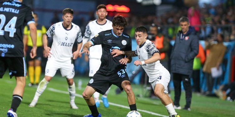 Video: Independiente salió con todo y encontró el 1-0 de la mano de Montiel