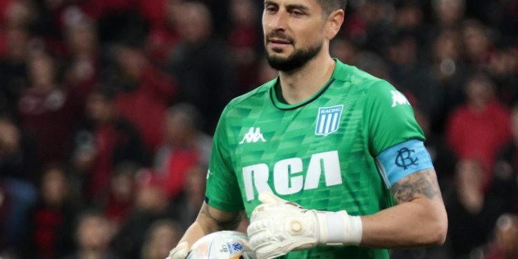 Video: las atajadas clave de Arias