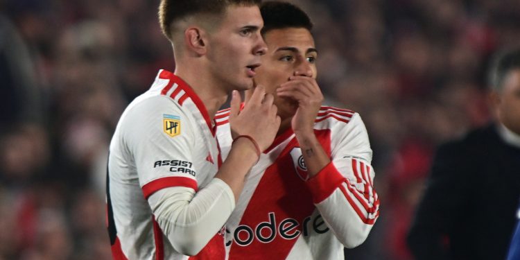 Video: los increíbles lujos de Echeverri y Mastantuono en el River Camp