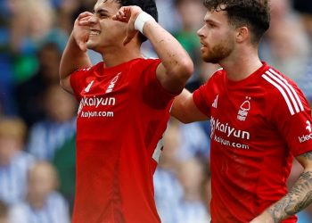 Video: Ramón Sosa marcó su primer gol en la Premier League y le dio el empate a su equipo