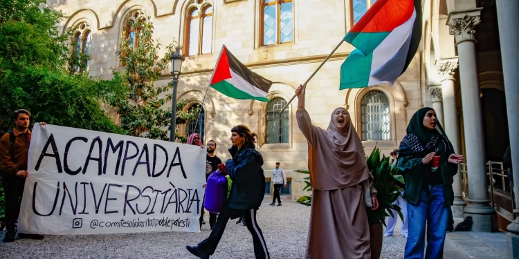 Hezbollah y la inestabilidad en países de Occidente: Contactos con elementos legislativos y universitarios para financiar las revueltas.