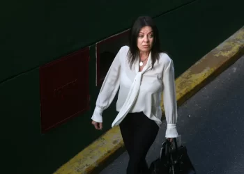 Una funcionaria pagó dos millones por una cafetera y Pettovello la echó