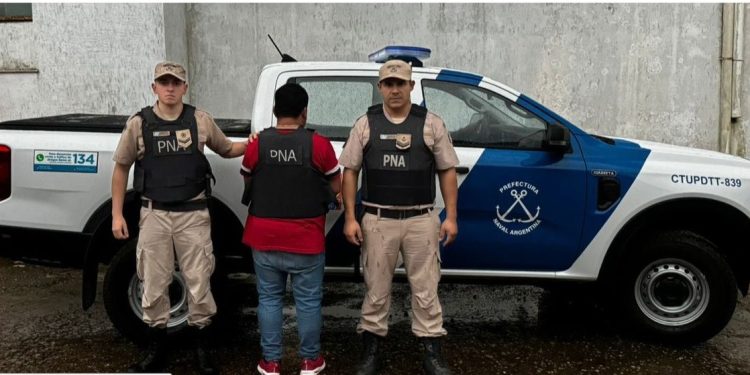 Positivo: Prefectura identificó a un extranjero ilegal en Corrientes: fue expulsado del país