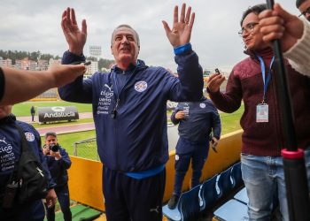 Alfaro: la gran Boca para volver a Ecuador con Paraguay