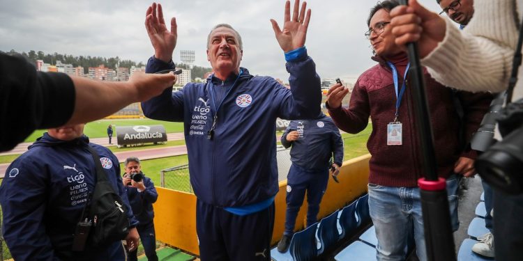 Alfaro: la gran Boca para volver a Ecuador con Paraguay