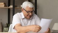 Cambia el bono para jubilados ANSES: postergan la fecha de cobro en octubre, ¿cuándo se acredita?