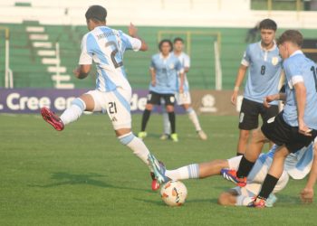 Argentina venció a Uruguay en el Sudamericano Sub-15 y se clasificó a semifinales