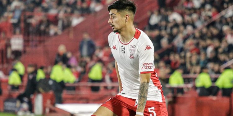 Atento Huracán: Alarcón podría perderse las semifinales de la Copa Argentina por lesión