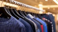 La paradoja de la ropa: por qué es cara si las ventas caen y hay menos importaciones