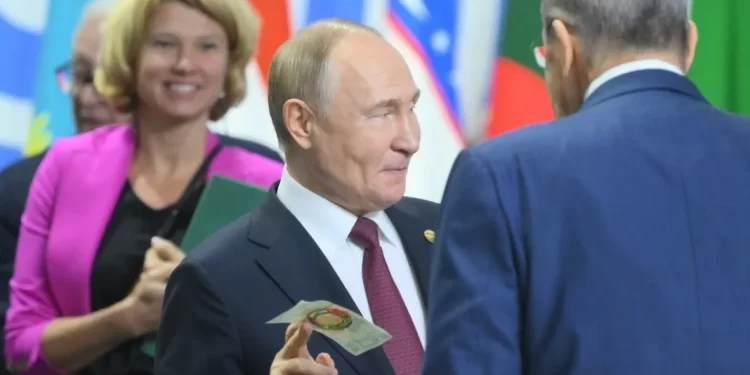 Rusia revela el billete de BRICS con la inclusión de Argentina a pesar de no unirse al bloque