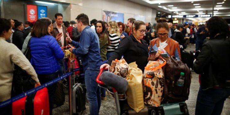 Cielos abiertos: el Gobierno celebró la incorporación de nuevos aviones y rutas aéreas