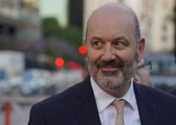 Con dos artículos de la Ley Hojarasca, Sturzenegger puso a otra empresa estatal en la mira