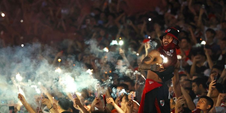 De acuerdo a los antecedentes, a cuánto podría ascender la multa de Conmebol a River por la fiesta