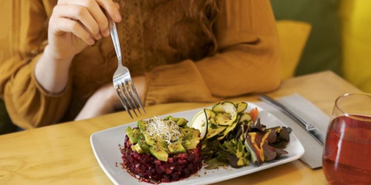 Día del veganismo: el restaurante vegano pionero de la zona sur de CABA que tenés que probar si te gusta la cocina natural