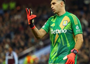 El Aston Villa de Emiliano Martínez busca los tres puntos ante el Bournemouth de Marcos Senesi